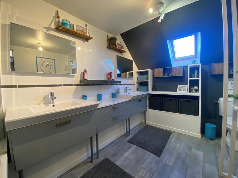 Maison ancienne - 180 m² - 9 pièces