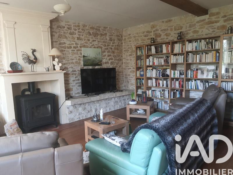 Maison - 202 m² - 6 pièces