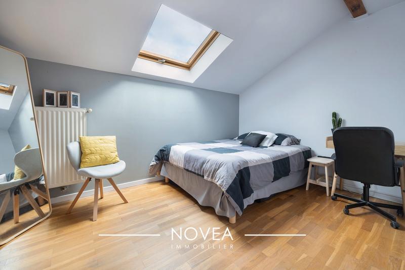 Appartement - 100 m² - 4 pièces