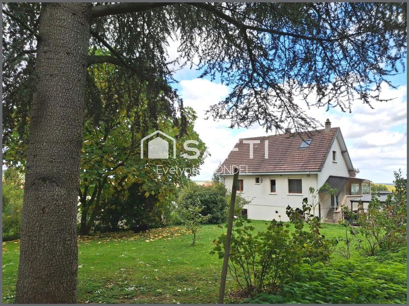 Maison - 85 m² - 5 pièces