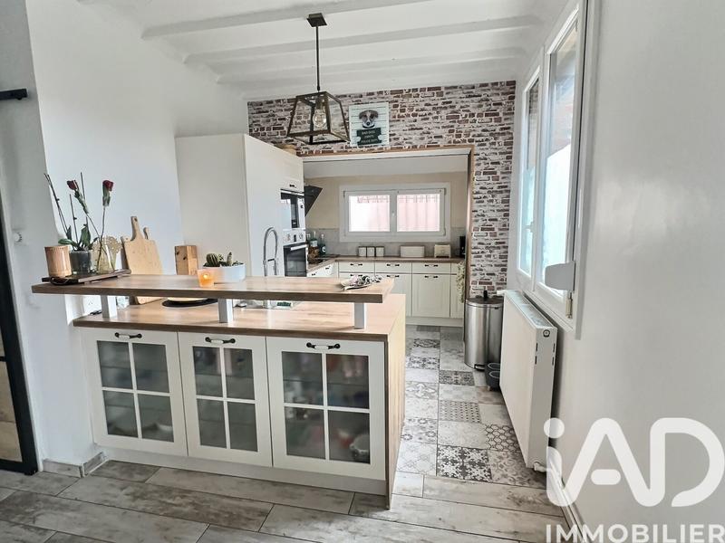 Maison - 140 m² - 6 pièces