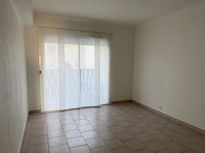 Appartement - 85 m² - 3 pièces
