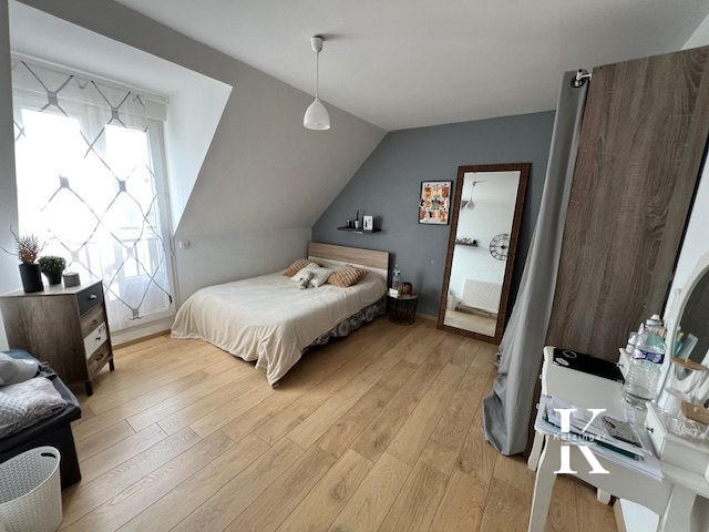 Maison - 147 m² - 6 pièces