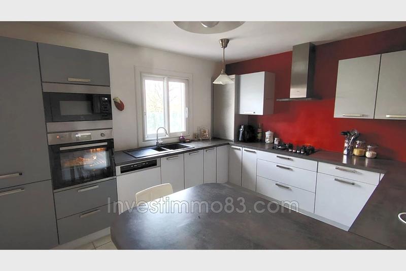 Maison - 118 m² - 6 pièces