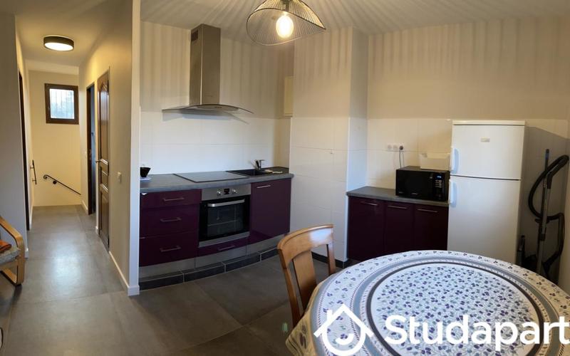 Chambre - 9 m² - 1 pièce