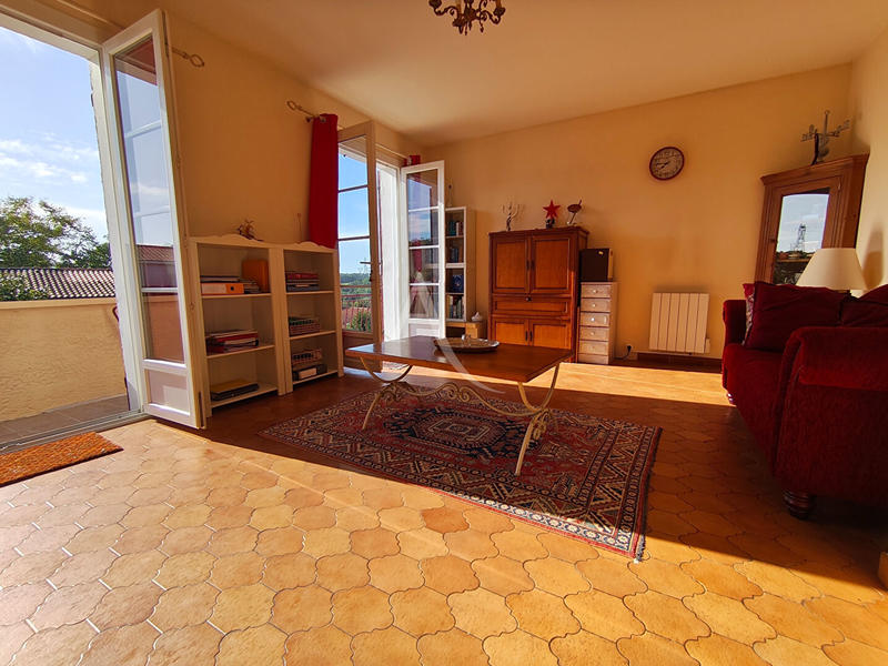 Maison - 166 m² - 7 pièces