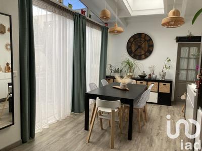 Maison - 90 m² - 4 pièces