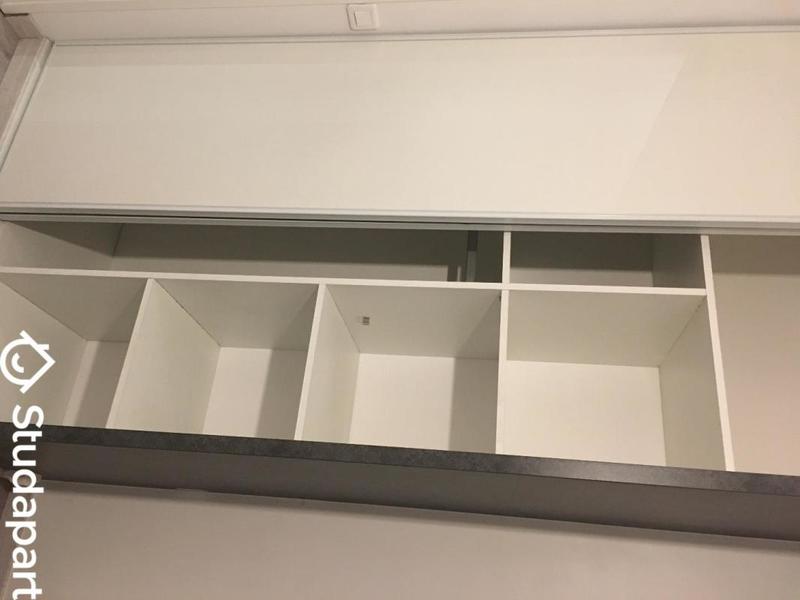 Chambre - 12 m² - 1 pièce