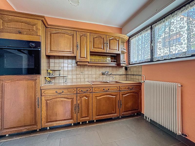 Maison - 182 m² - 8 pièces