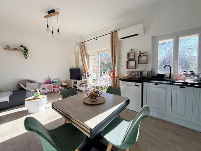 Maison - 91 m² - 4 pièces