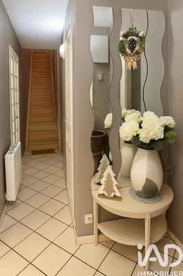 Maison - 216 m² - 8 pièces