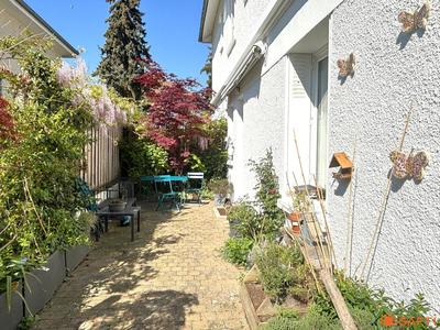 Maison - 92 m² - 4 pièces