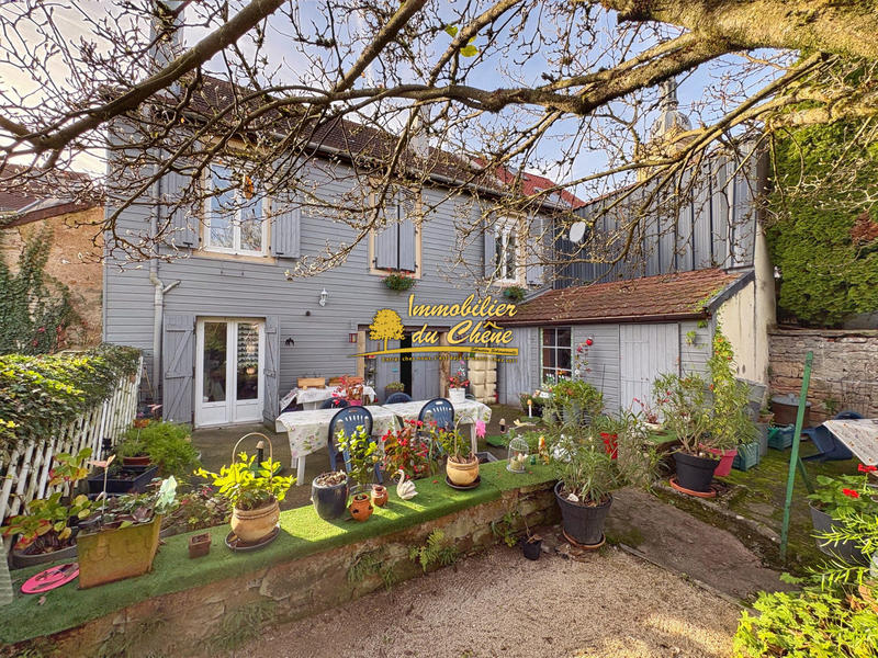 Maison - 138 m² - 7 pièces