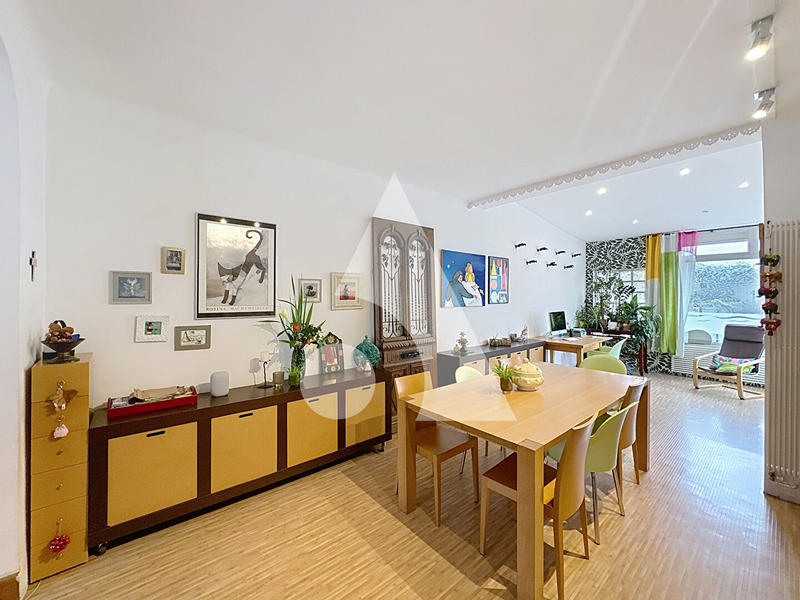 Maison - 96 m² - 5 pièces