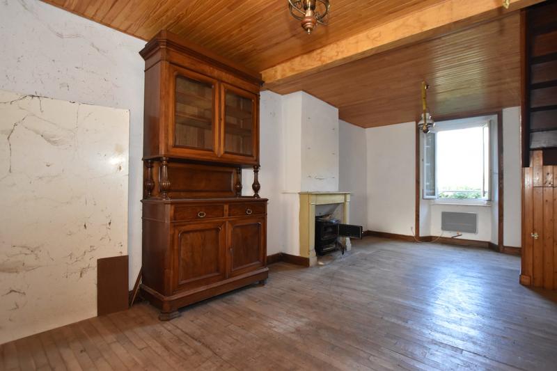 Maison - 128 m² - 7 pièces