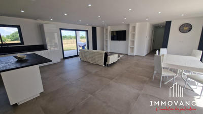 Villa - 144 m² - 6 pièces