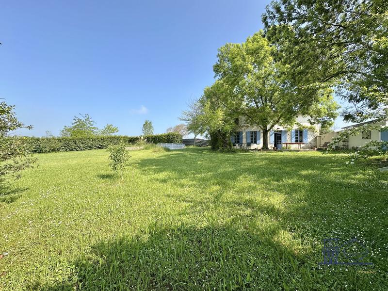 Maison ancienne - 129 m² - 4 pièces