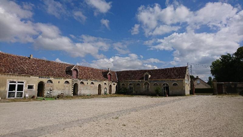 Maison - 340 m² - 12 pièces