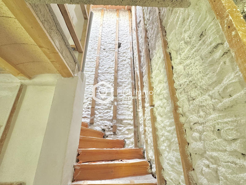 Maison - 75 m² - 5 pièces