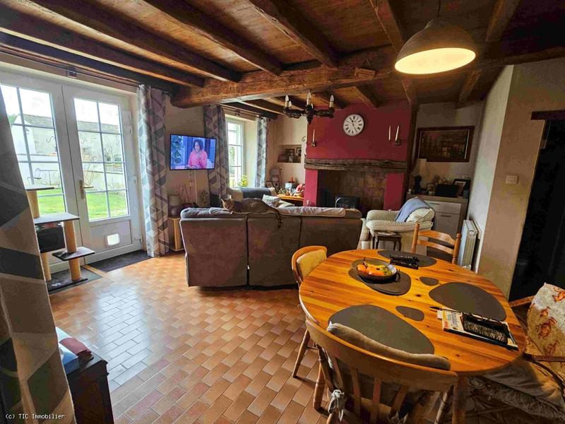 Maison de village - 120 m² - 7 pièces
