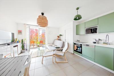 Appartement - 79 m² - 4 pièces