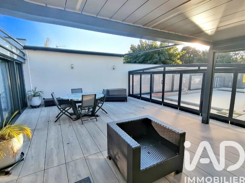 Maison - 141 m² - 6 pièces