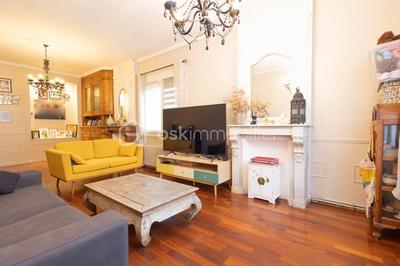 Maison de ville - 204 m² - 7 pièces