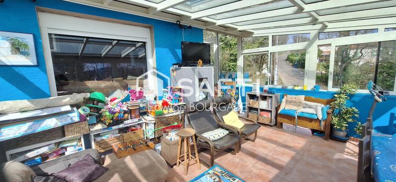 Maison - 150 m² - 7 pièces