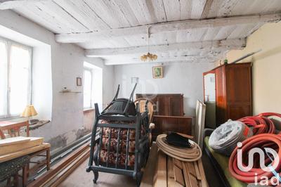 Maison de village - 180 m² - 8 pièces