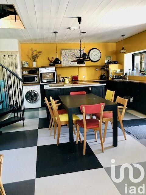 Maison de village - 90 m² - 4 pièces