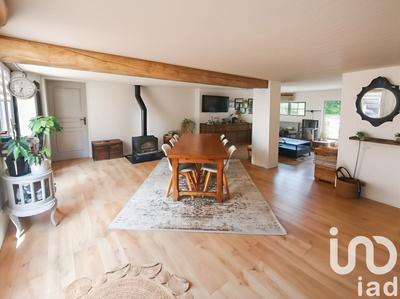 Maison - 93 m² - 4 pièces