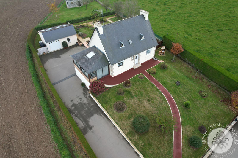 Maison - 123 m² - 6 pièces