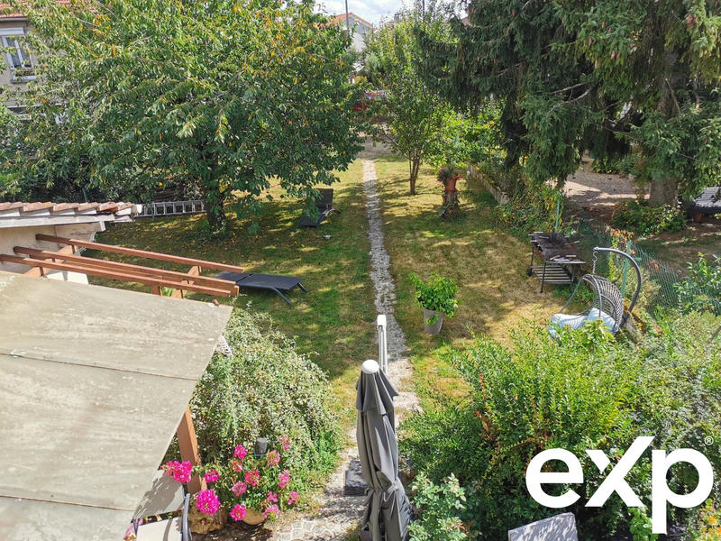 Maison - 80 m² - 5 pièces