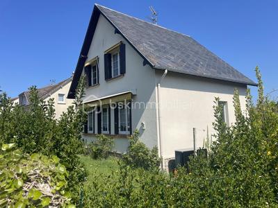 Maison - 83 m² - 5 pièces