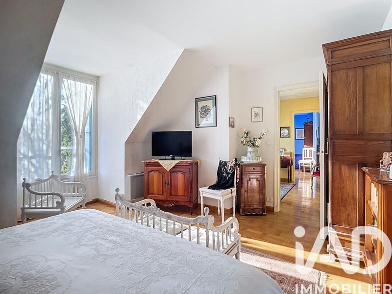 Maison - 133 m² - 7 pièces