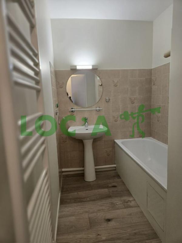 Studio - 28 m² - 1 pièce