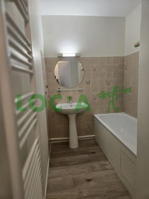 Studio - 28 m² - 1 pièce