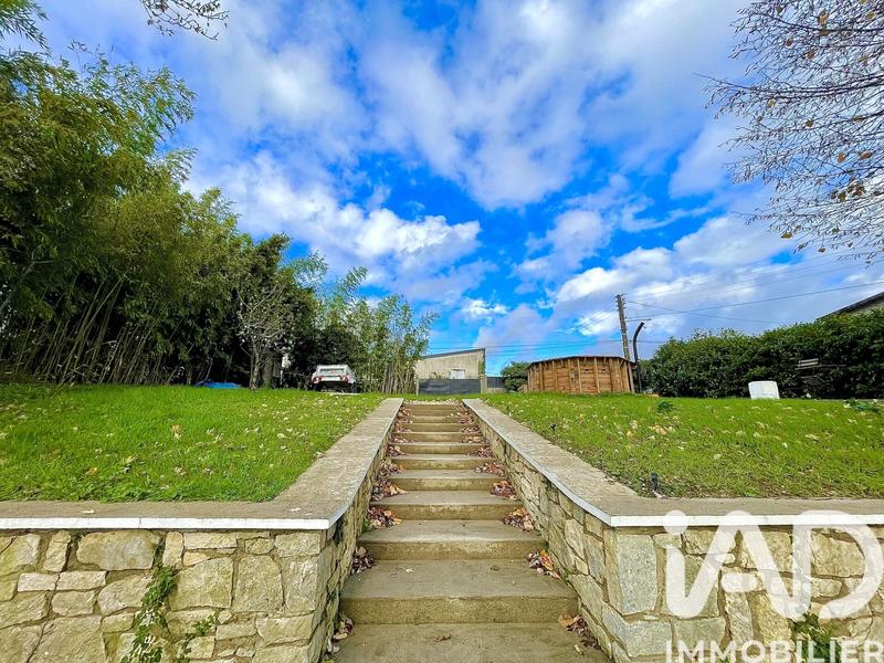 Maison de ville - 97 m² - 4 pièces