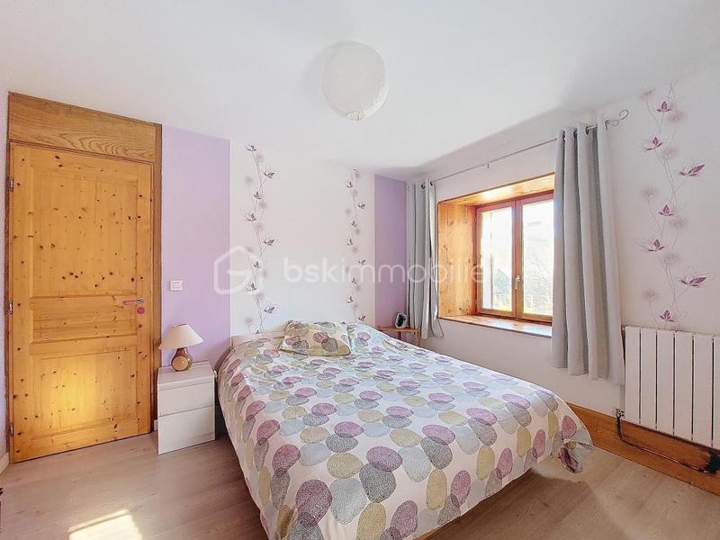 Propriété - 326 m² - 10 pièces