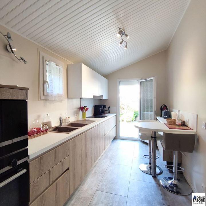 Maison traditionnelle - 114 m² - 5 pièces