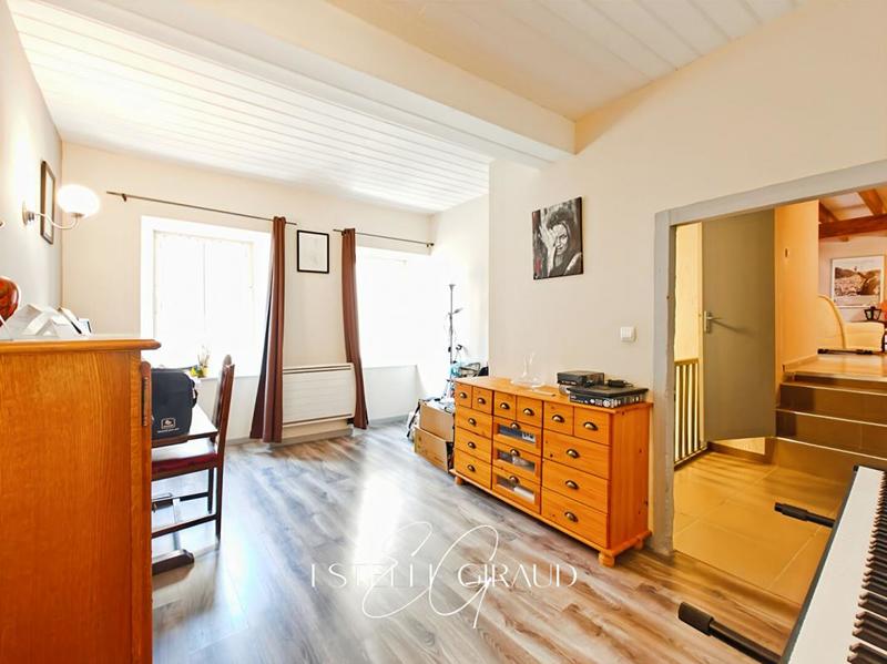 Maison - 164 m² - 5 pièces