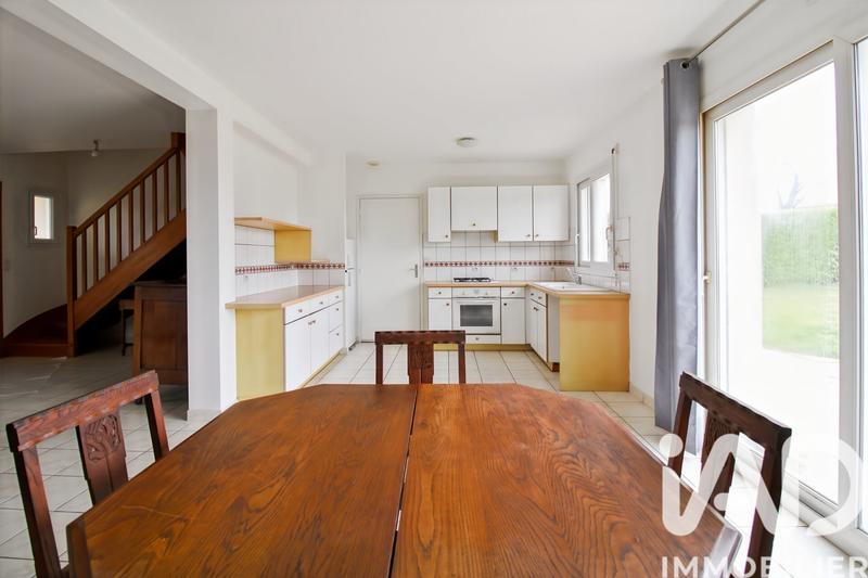 Maison - 94 m² - 4 pièces