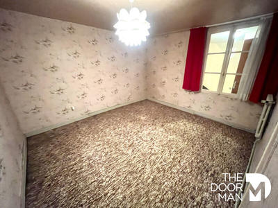 Maison - 155 m² - 8 pièces