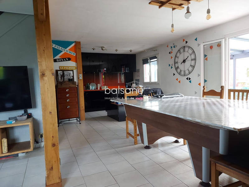 Maison - 95 m² - 4 pièces