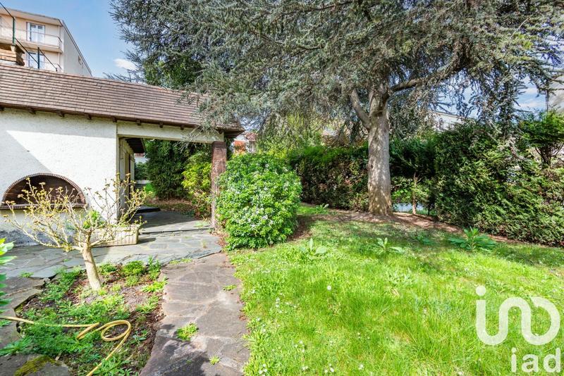 Maison de maîtres - 190 m² - 8 pièces