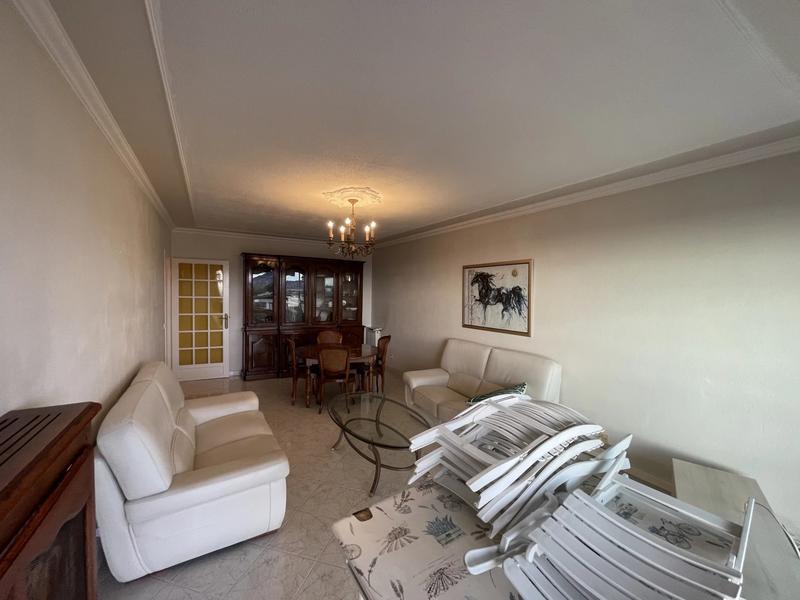 Appartement - 99 m² - 4 pièces