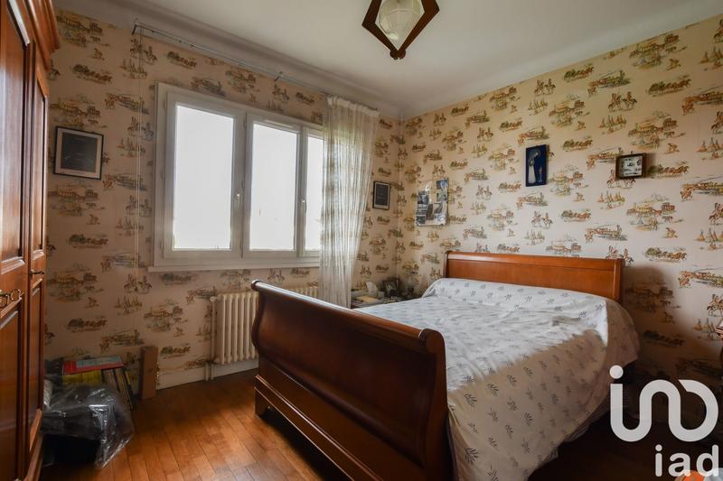 Maison - 211 m² - 10 pièces