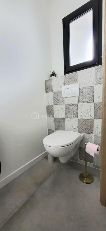 Maison - 110 m² - 4 pièces