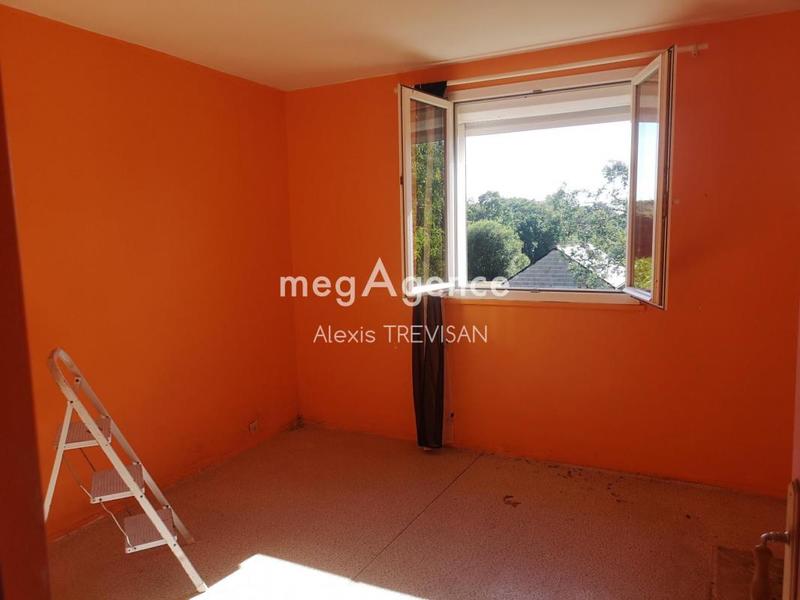 Maison - 96 m² - 5 pièces