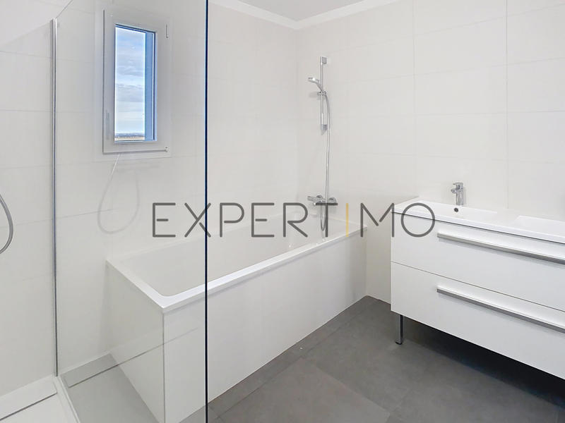 Maison - 144 m² - 7 pièces